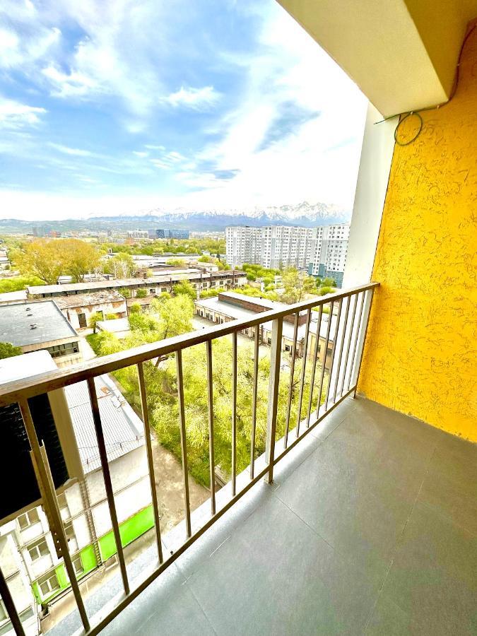 Medinahotelkz, # 70, Вид На Горы, До Арбата 15 Мин Пешком, Halal Almaty Exterior photo